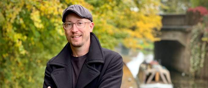 Robbie Cumming - Canal Boat Stories